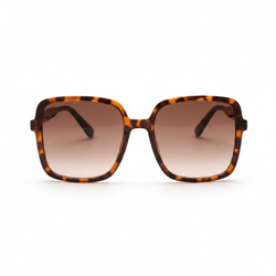 Comfortable sunglasses with lenses that protect against sunlight and humidity.