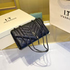 حقيبة كروس بودي RVMT بسلسلة معينية - حقيبة كتف قابلة للتعديل بإغلاق مشبك، مناسبة للمناسبات العادية والمسائية - تفاصيل سلسلة أنيقة و PVC